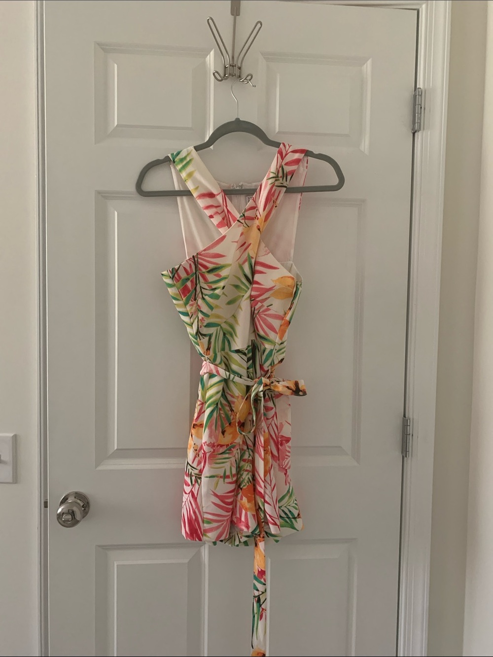 New York & Company Summer Romper Sleeveless Top Medium
